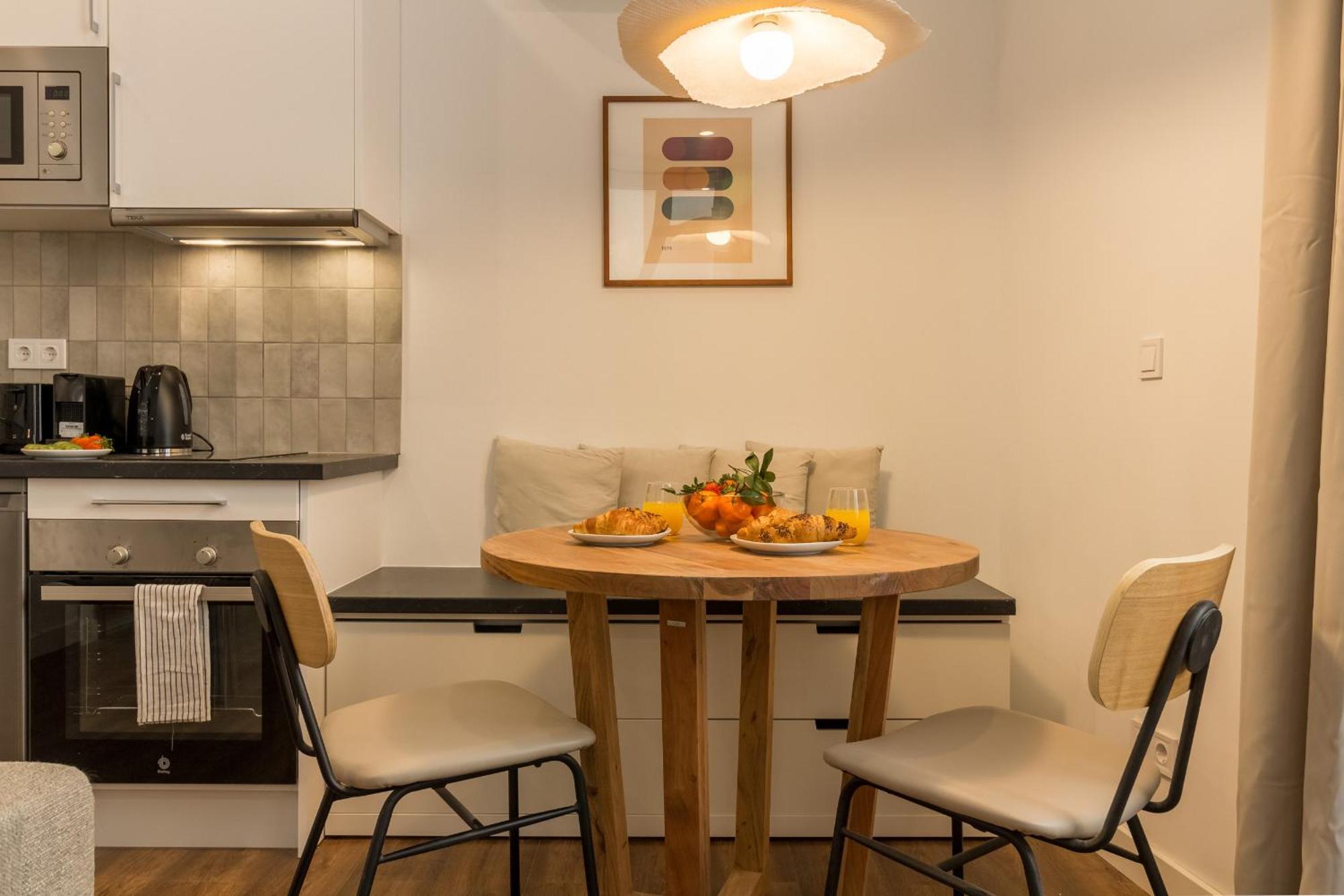 Comfy Stay Barcelona Cathedral ภายนอก รูปภาพ